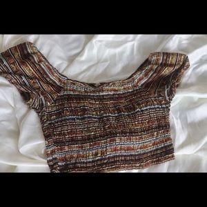 Bohemian print off the shoulder scrunch crop top